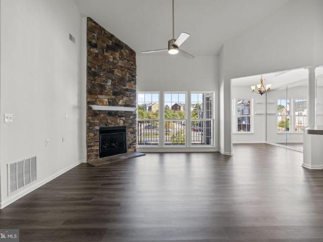 2495 Amber Orchard Court E # 301