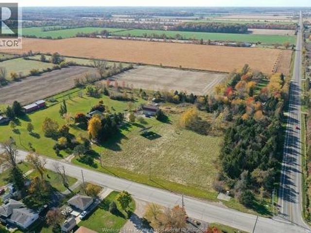 2495 Division Road North, Kingsville, ON, N9Y 2E5 Luxury House for sale | Listing ID 25028 | Royal LePage Carriage Trade Luxury Properties