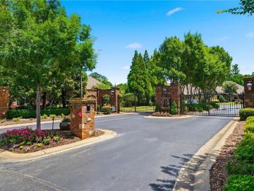 2496 Ballantrae Circle