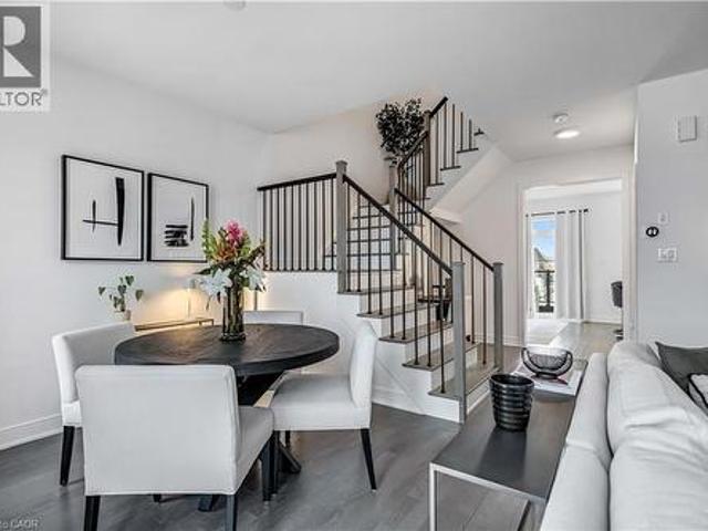 2497 Littlefield Crescent, Halton, ON, L6M 5L9 house for sale | Listing ID 40864 | Royal LePage