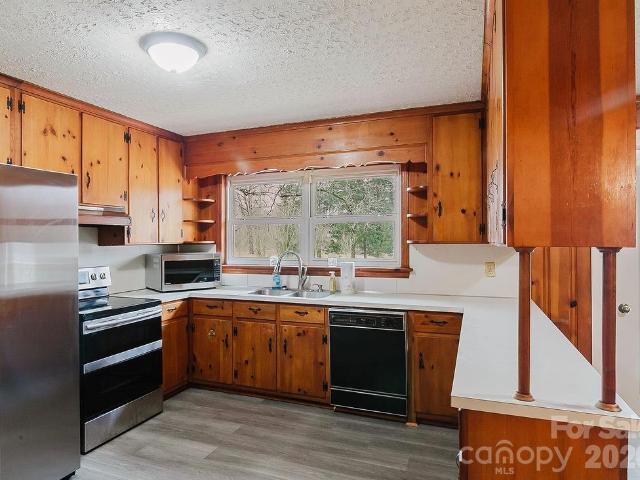 2498 Ophir Road