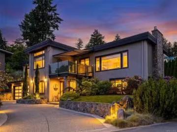 2491 Cadboro Heights Lane, Saanich, BC, V8N 0B2 house for sa.