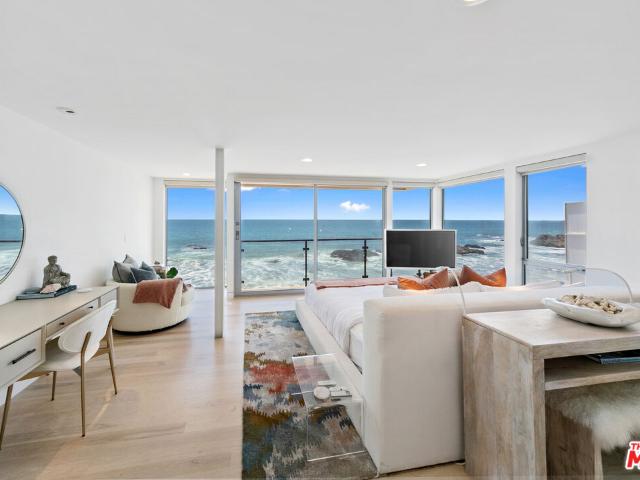 24928 Malibu Rd, Malibu, CA 90265 | MLS #26660