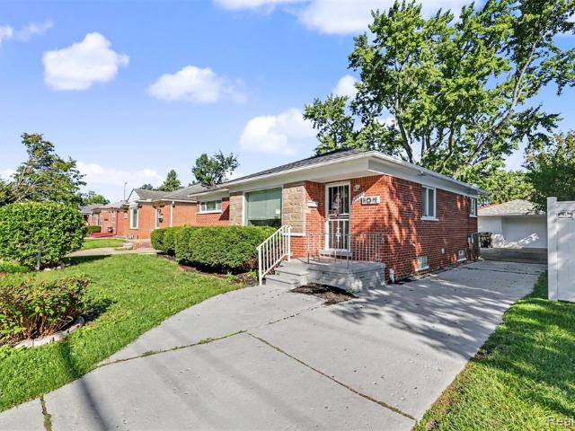 24936 Elmira