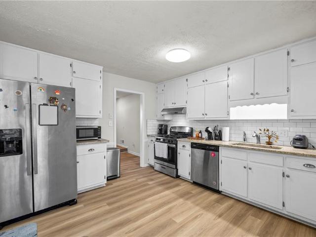 2493 Cherie Glen Road
