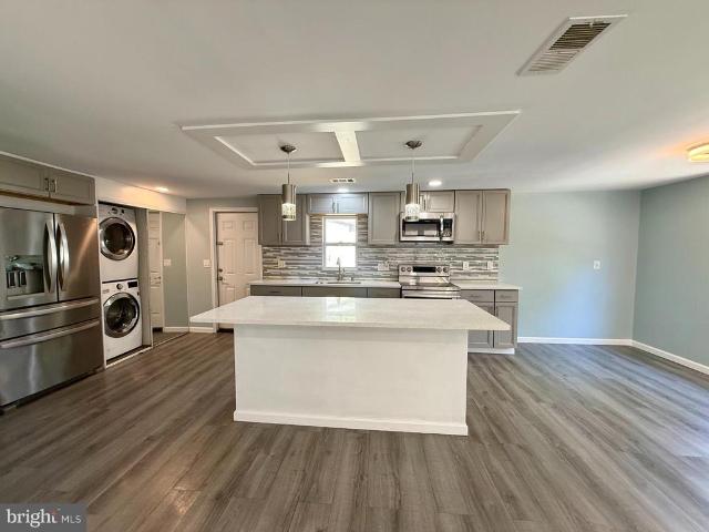 249 Jaguar Drive