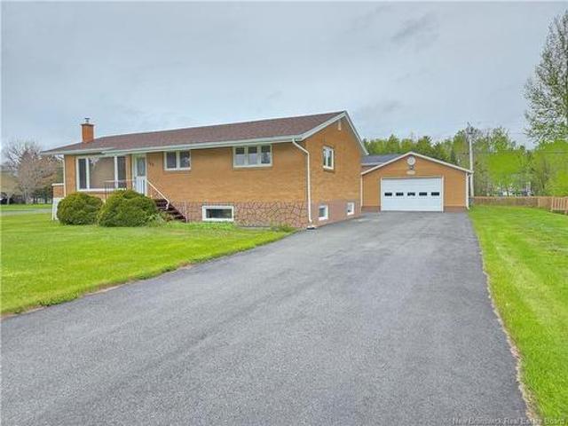 249 Jasmine, Beresford, NB, E8K 1M5 house for sale | Listing ID NB140475 | Royal LePage