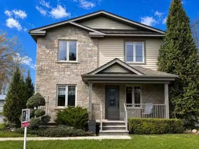249 Rue St Henri, Napierville, QC, J0J 1L0 house for sale L.