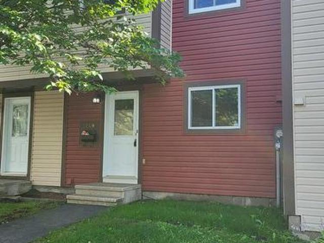 249 Teal Crescent, Ottawa, ON, K1E 2C3 townhouse for sale | Listing ID X13654 | Royal LePage