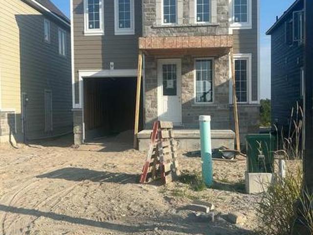 249 Village Gate Drive, Wasaga Beach, ON, L9Z 0J7 house for sale | Listing ID S13542 | Royal LePage