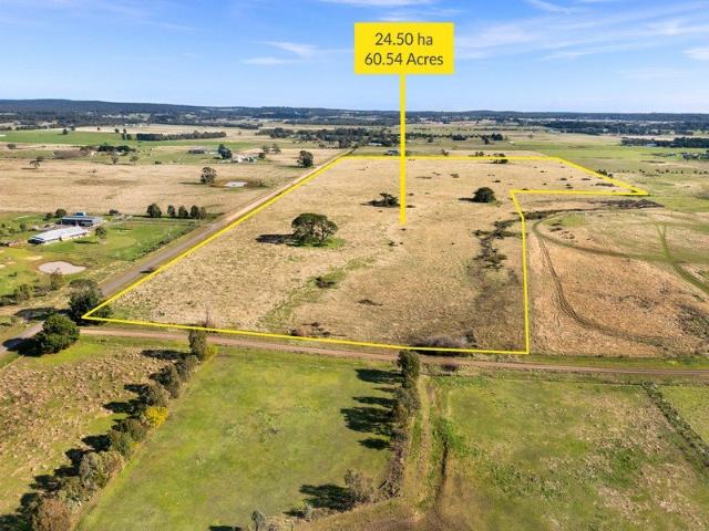 24.50HA 60.54 Acres Prime Cambrian Hill Landholding: Build Your Ultimate Lifestyle Property S.T.C.A