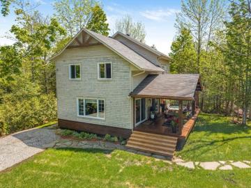 24 106E Rue, Magog, QC, J1X 0M6 house for sale | Listing ID 22161 | Royal LePage