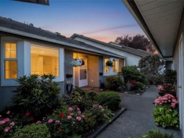 24 2070 Amelia Ave, Sidney, BC, V8L 4X6 house for sale | Listing ID 1040 | Royal LePage
