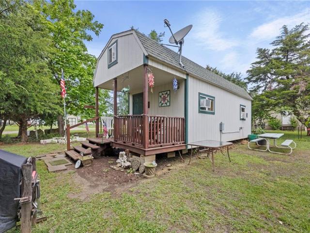 24 28 Hackberry Road