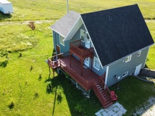 24 36 Tamarack Drive, Cormack, NL, A8A 2P4 Luxury House for sale | Listing ID 1302 | Royal LePage Carriage Trade Luxury Properties