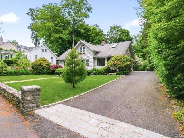 24 Tamarack Road
