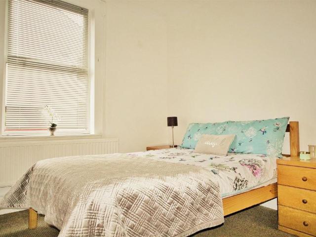 24 Thesiger Street, Lincoln. 1 bed in a house share to rent £499 pcm £115 pw