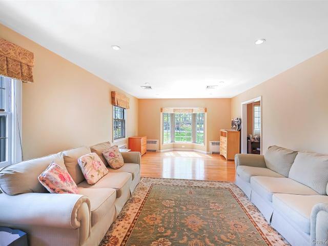 24 Timberline Drive