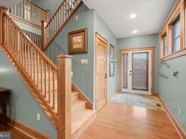 24 Trailside Way