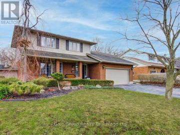 Oxford, Ontario - Garden, Fireplace, Gym