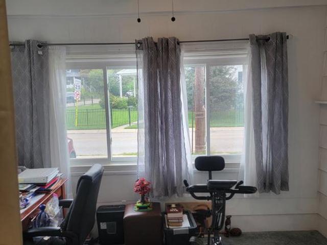 24 W Waverly Road