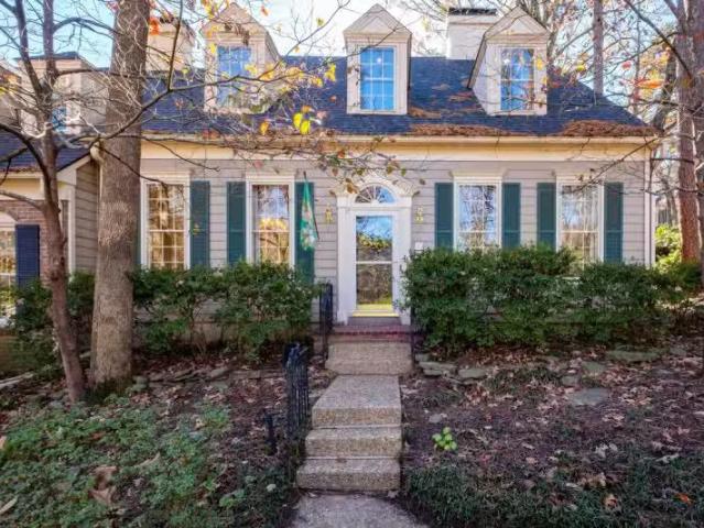 24 WINDSOR CT, LITTLE ROCK, AR 72212