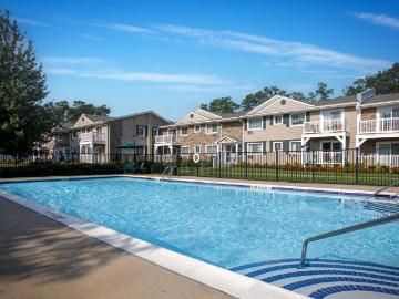 24 Williams Blvd, Unit 242F, Lake Grove, NY 11755 | MLS #890837