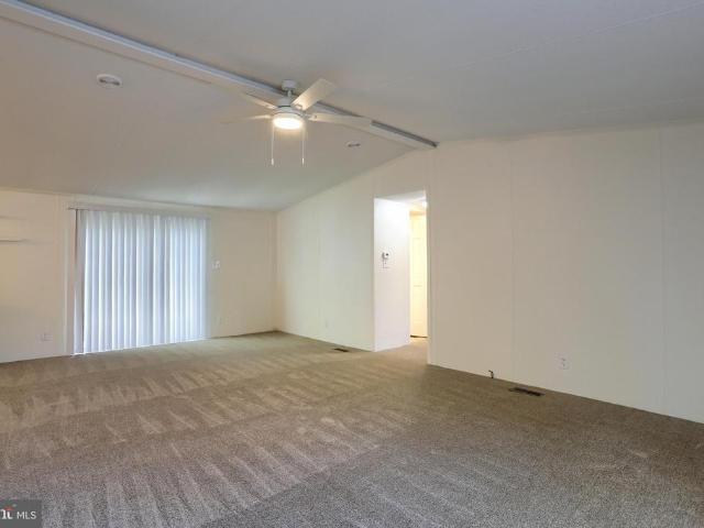 24 Willow Street