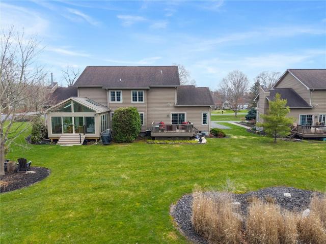 24 Willowbrook Martin's Point Drive
