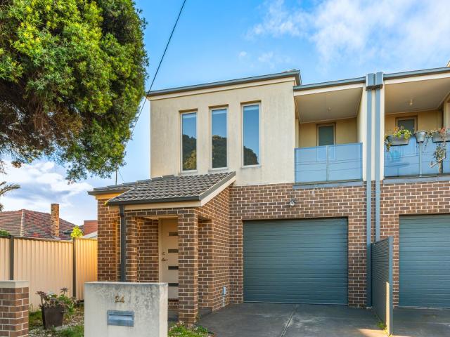 24 Woodlands Avenue, PASCOE VALE SOUTH, VIC 3044