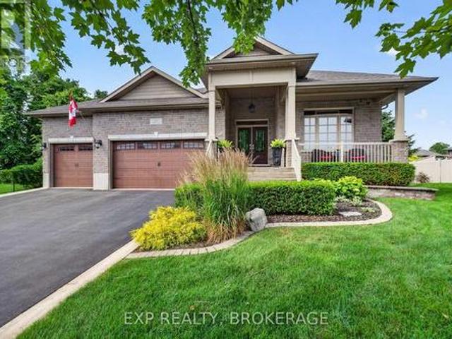 24 Admiral'S Court, Loyalist Bath, ON, K0H 1G0 house for sale | Listing ID X13533 | Royal LePage