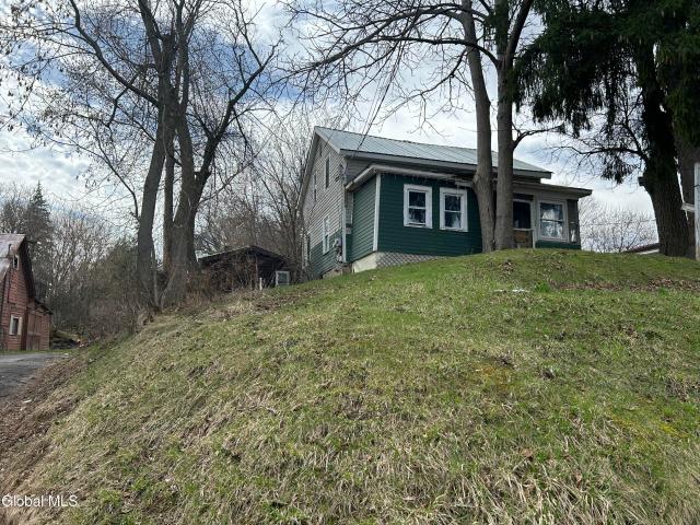24 Algonkin Street