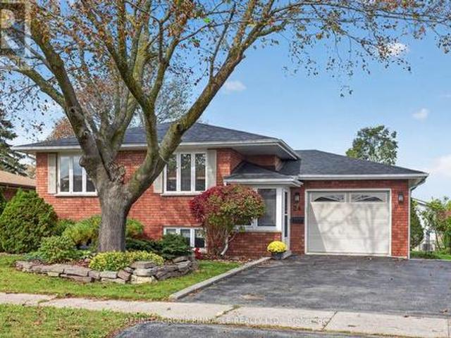 24 Andrew Drive, Kawartha Lakes Lindsay, ON, K9V 5W6 house for sale | Listing ID X13863 | Royal LePage