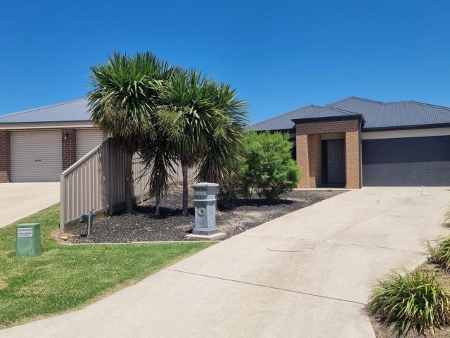 24 Angus Court
