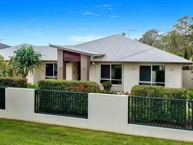 24 Asciano Place, Bridgeman Downs, QLD 4035