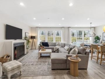 24 Aspen Dr, Cedar Grove Twp. Us, nj