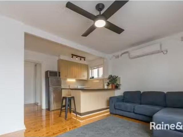2/4 Armitage Street, THE HILL Apartment for rent Listed by Be.