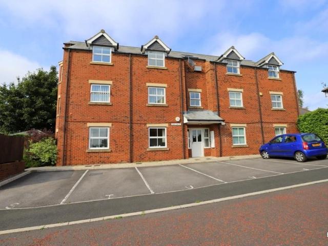 24 Archers Court, Crossgate Moor, Durham 2 bed private hall to rent £776 pcm £179 pw