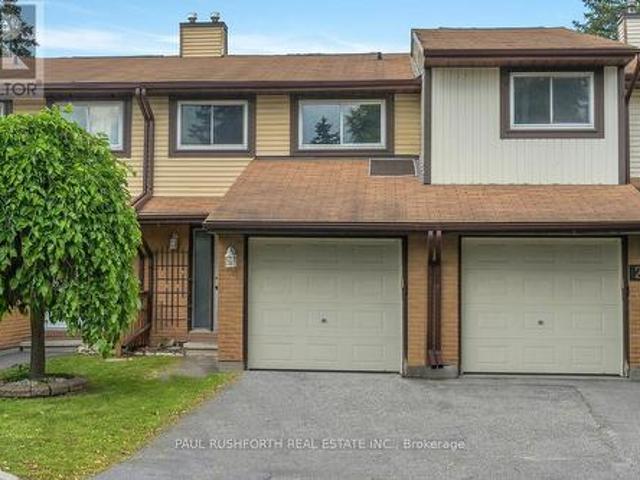 24 Baneberry Crescent, Ottawa, ON, K2L 2Y4 townhouse for sale | Listing ID X13525 | Royal LePage