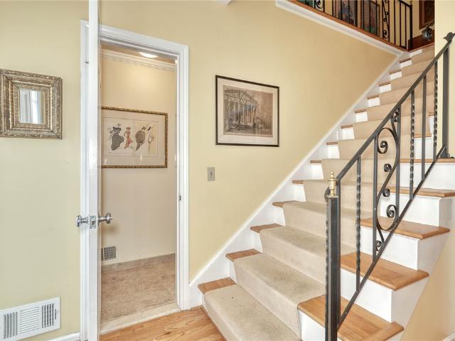 24 Barrington Park