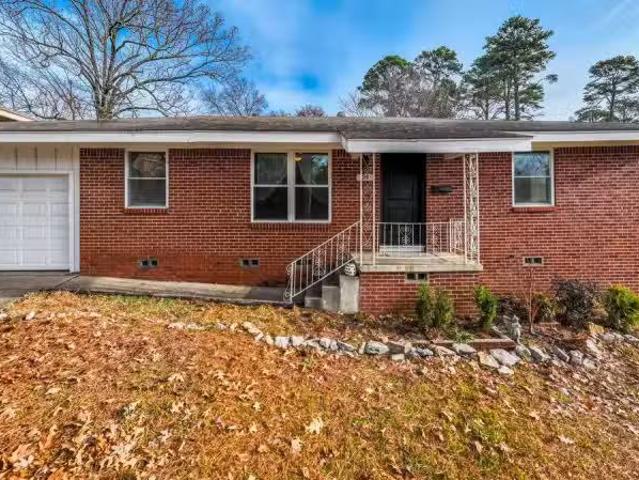 24 BROADMOOR DR, LITTLE ROCK, AR 72204
