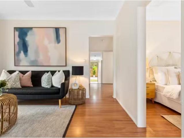 24 Brook Street, WEST END House for rent Listed by The Proper.