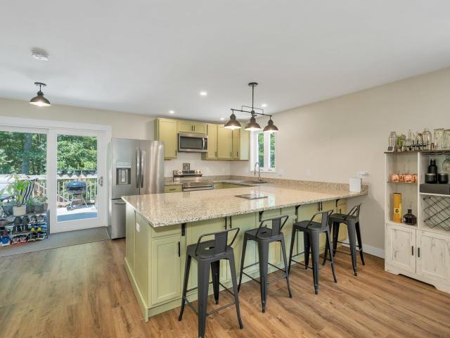 24 Brackett Road