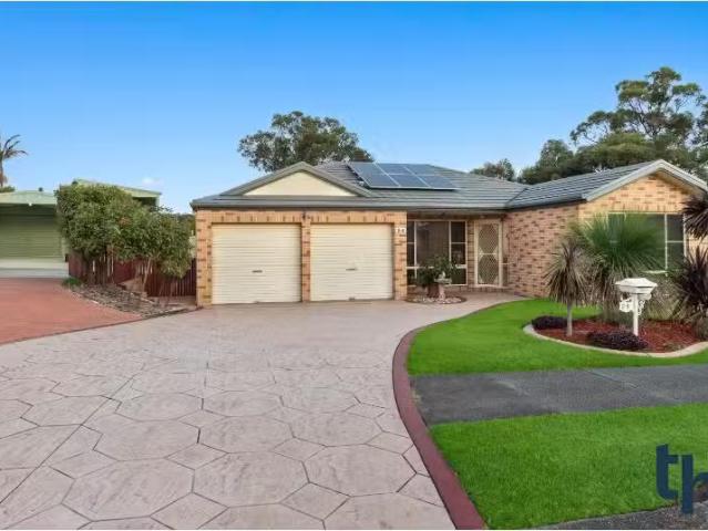 24 Bracken Close, Cameron Park House for rent Listed by Jess.