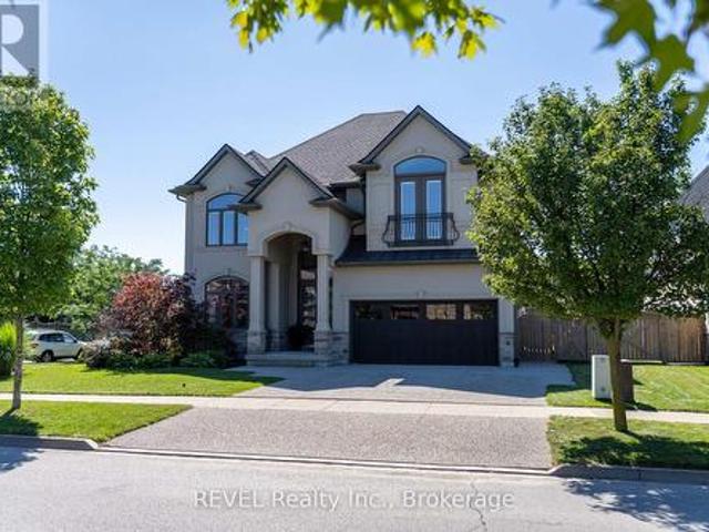 24 Brewerton Boulevard, Pelham Fonthill, ON, L0S 1E5 house for sale | Listing ID X13783 | Royal LePage