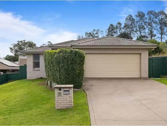 24 Dixon Circuit, MUSWELLBROOK House for rent Listed by Erin.