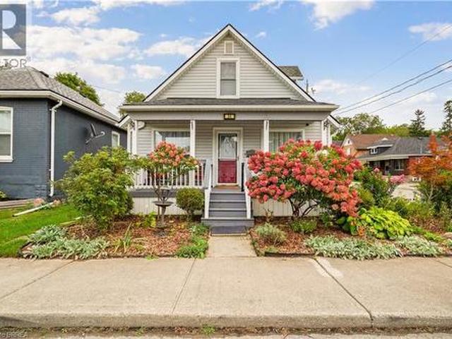 24 Elliott Avenue, Brantford, ON, N3T 1E5 house for sale | Listing ID 40864 | Royal LePage