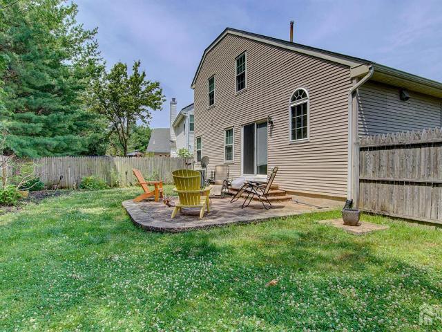 24 Foxchase Drive