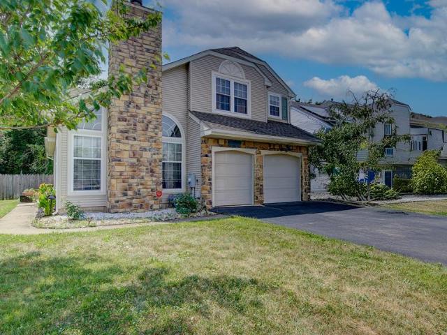 24 Foxchase Drive