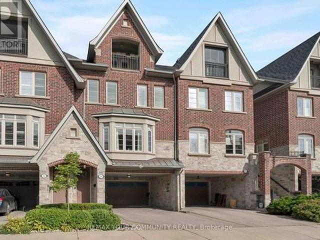 24 Gala Lane, Toronto, ON, M8Y 0A9 house for sale | Listing ID W13818 | Royal LePage